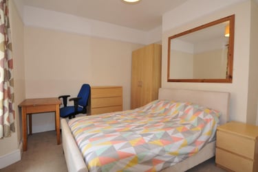 6 bed house, Beaumont Road, Lipson, Plymouth, PL49BP - Image 7